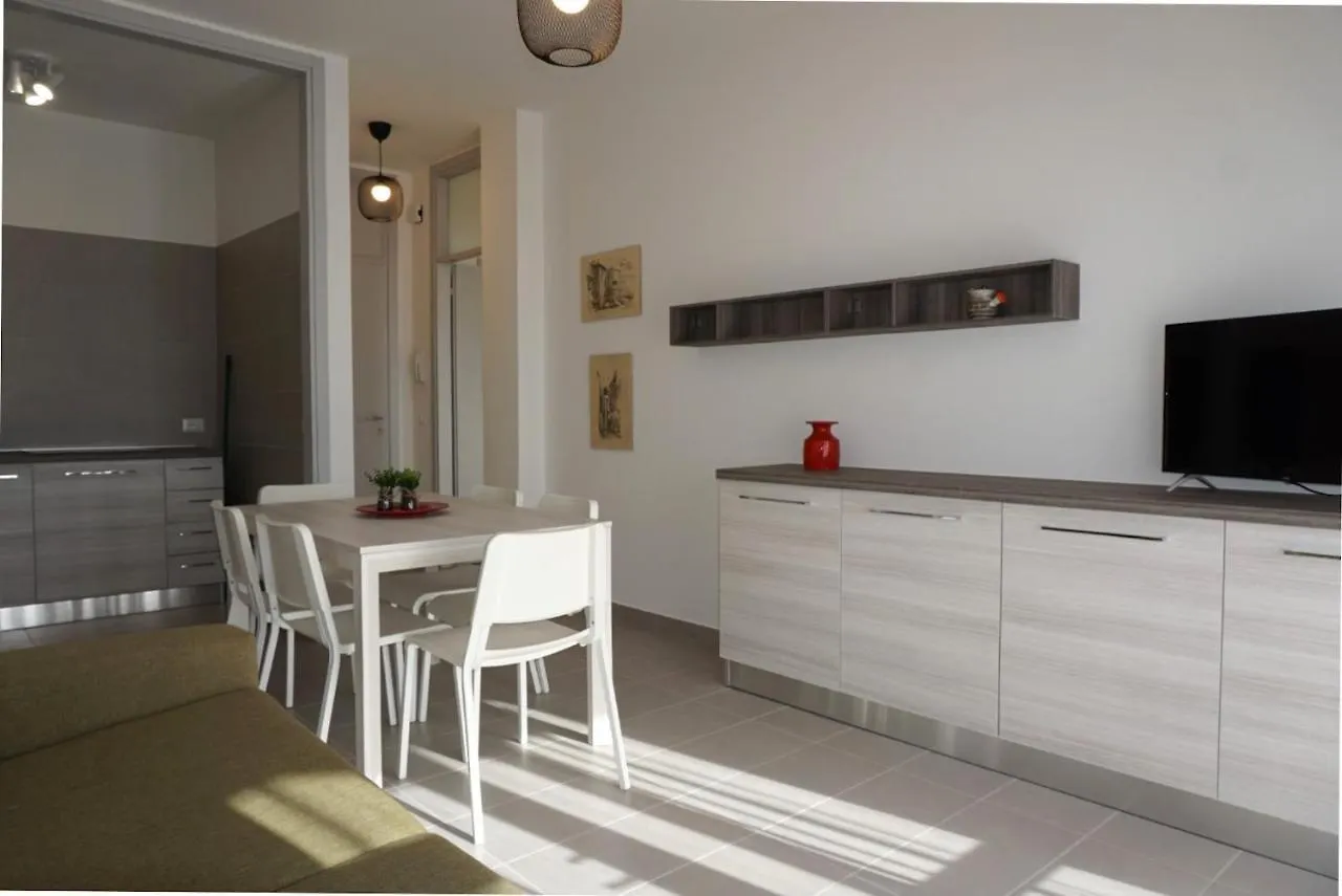 Lovely Flat With Balcony And Shared Swimming Pool Porto Santa Margherita di Caorle Itália