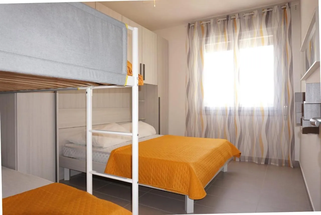 Lovely Flat With Balcony And Shared Swimming Pool Porto Santa Margherita 0*,